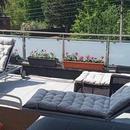 Liege 4420 Rue Jean Jaures 45 Grande Maison Joyeuse Avec Terrasse 30M2 Pour 8 Personnes Maximum Saint-Nicolas  Dış mekan fotoğraf