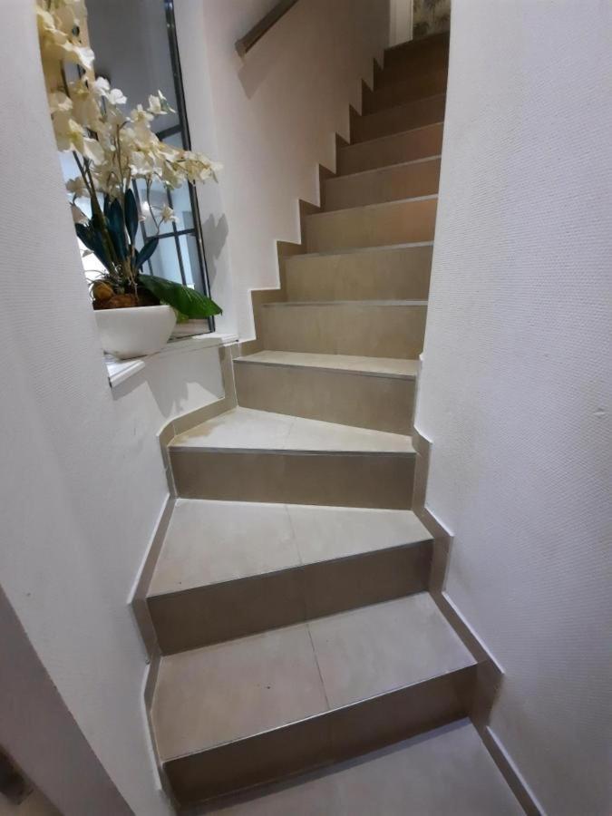 Liege 4420 Rue Jean Jaures 45 Grande Maison Joyeuse Avec Terrasse 30M2 Pour 8 Personnes Maximum Saint-Nicolas  Dış mekan fotoğraf